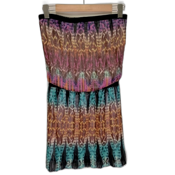 BCBGMaxAzria Taja Pleated Multicolored Batik Print Strapless Mini Dress Size S - Picture 2 of 12